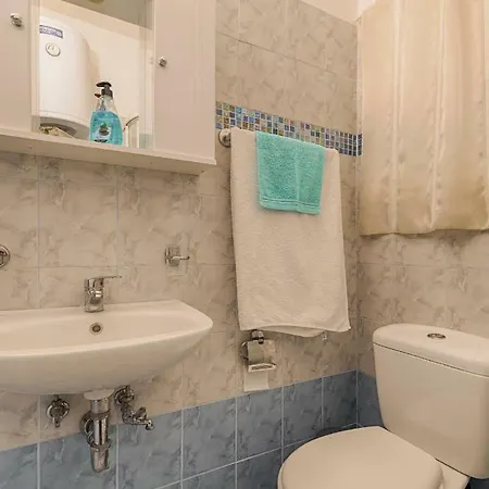 Antonis Rhodes Apartment